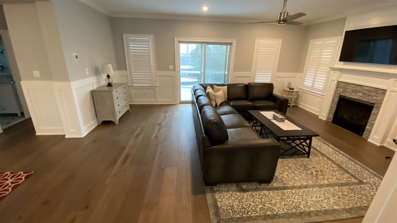 Photo of Livingroom in A-Zone