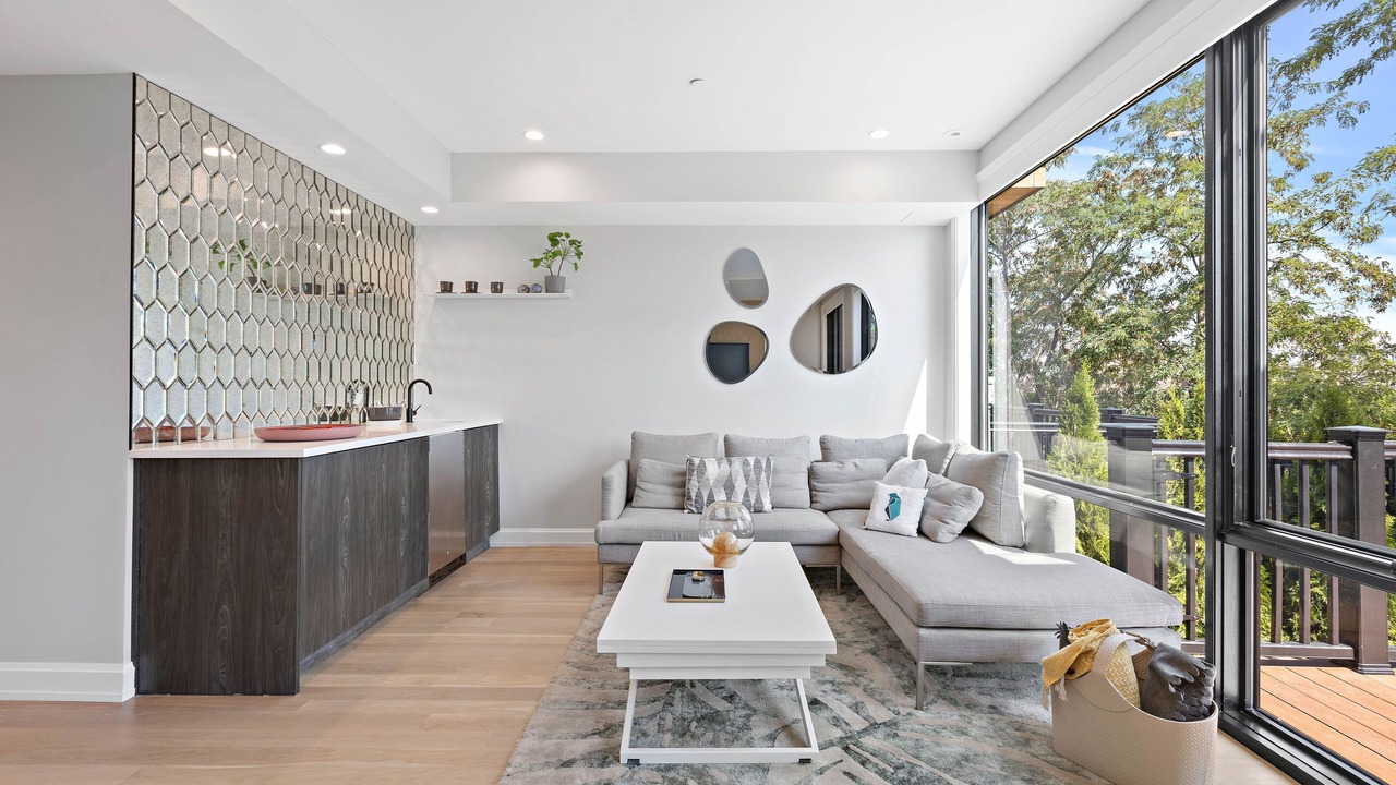 Photo of Livingroom in North Bergen