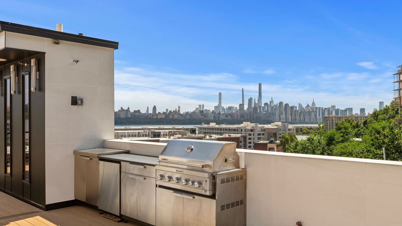 Photo of Outdoor in North Bergen