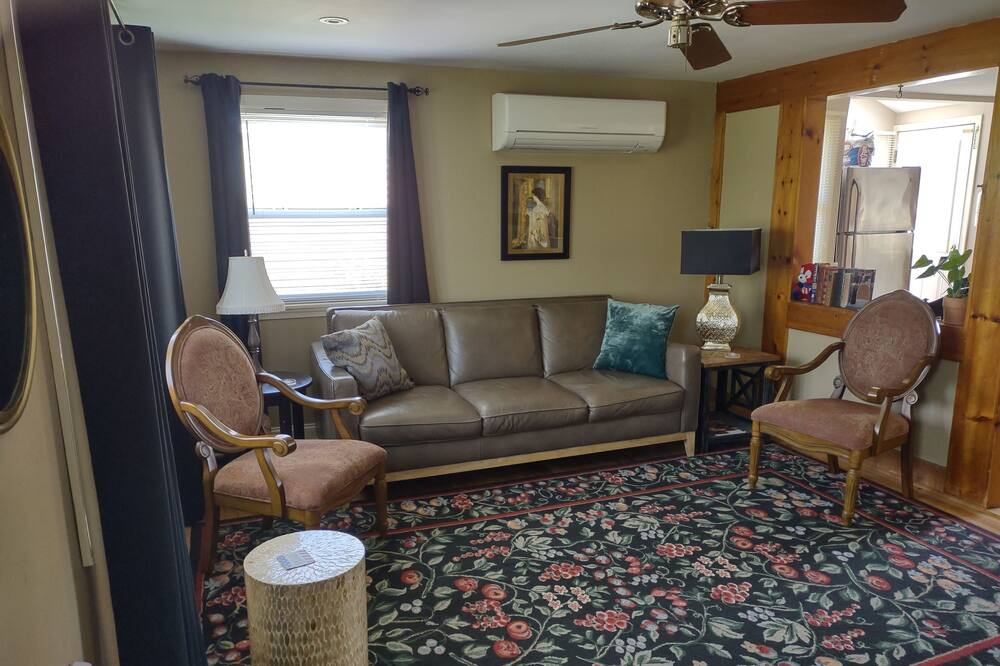 Photo of Livingroom in Doylestown