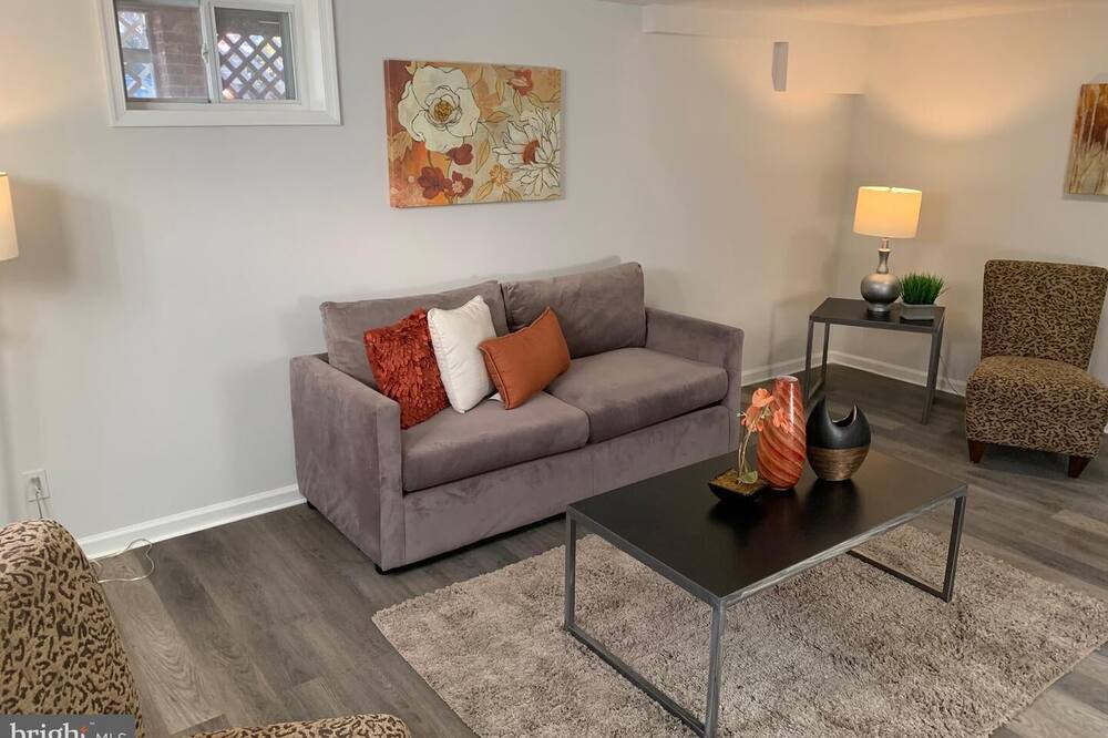 Photo of Livingroom in Silver Spring