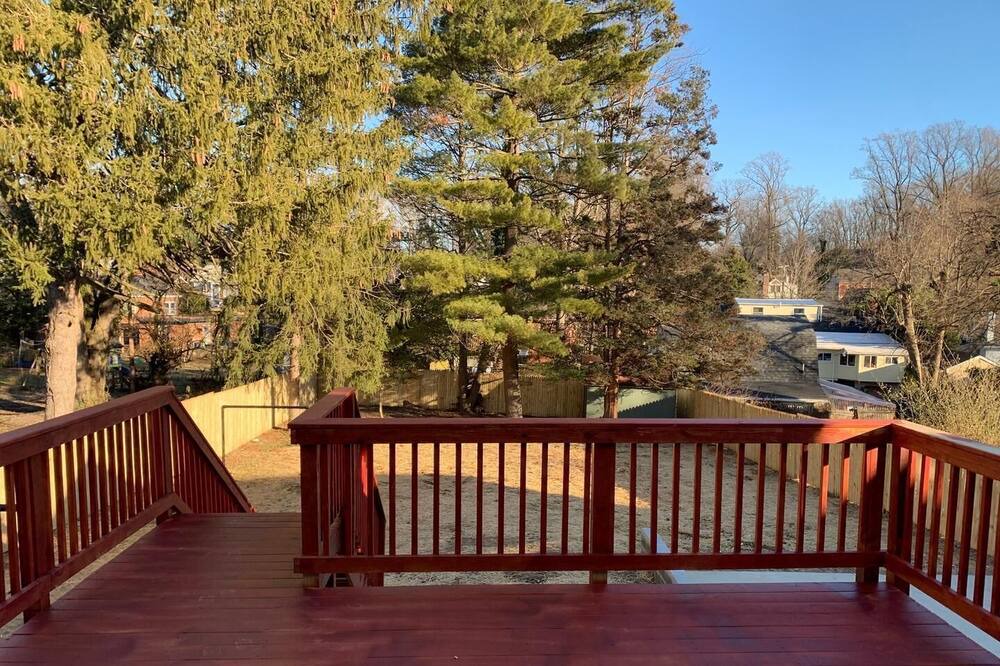 Photo of Patio Balcony in Silver Spring
