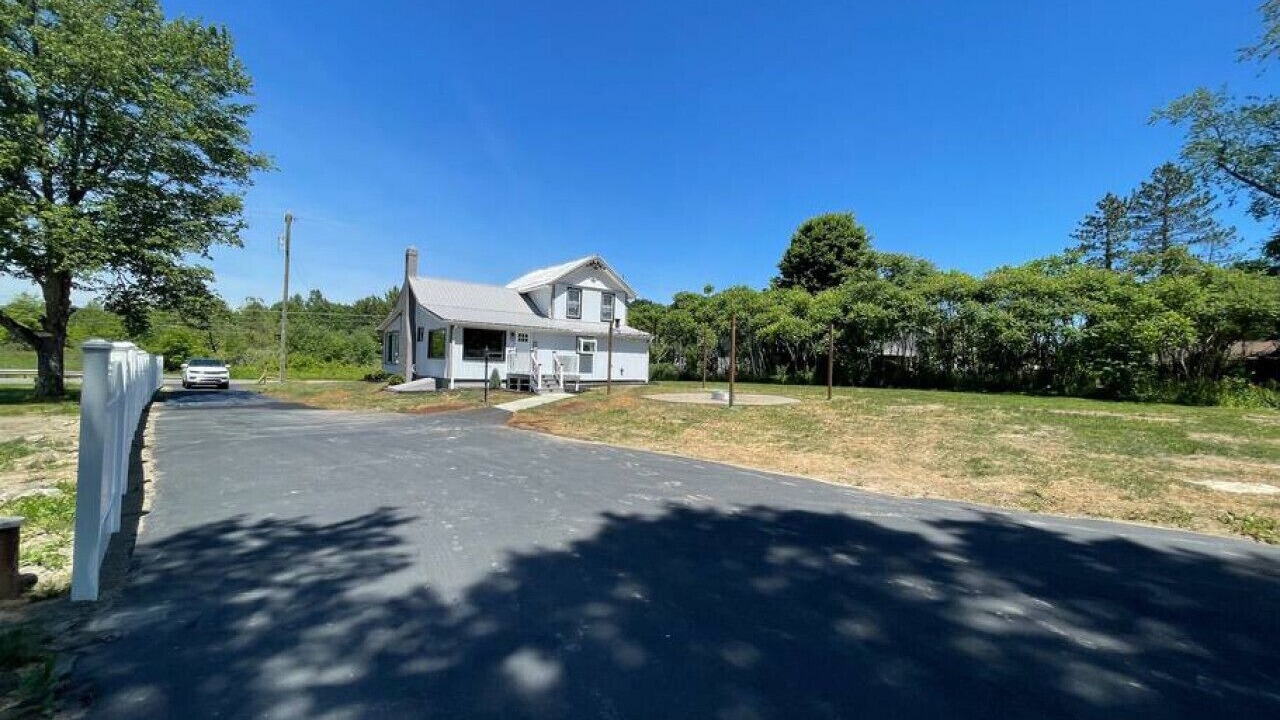 Photo of Outdoor in Conneaut Lakeshore