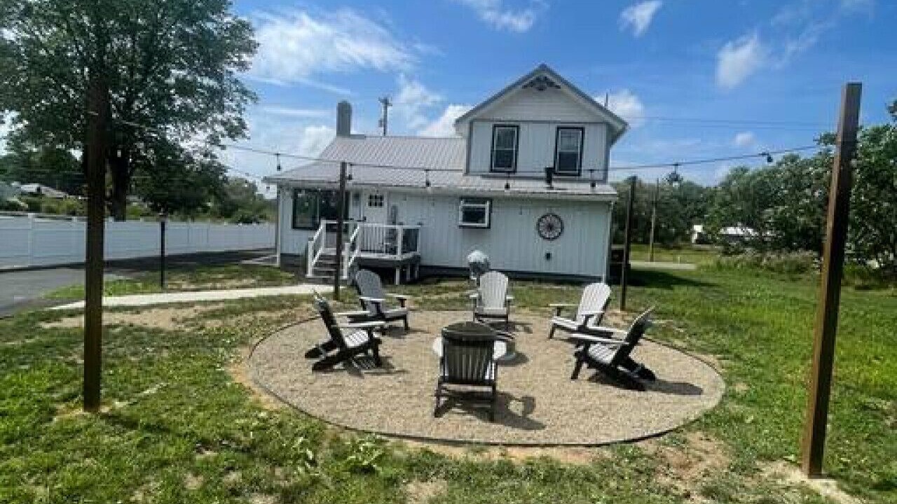 Photo of Outdoor in Conneaut Lakeshore