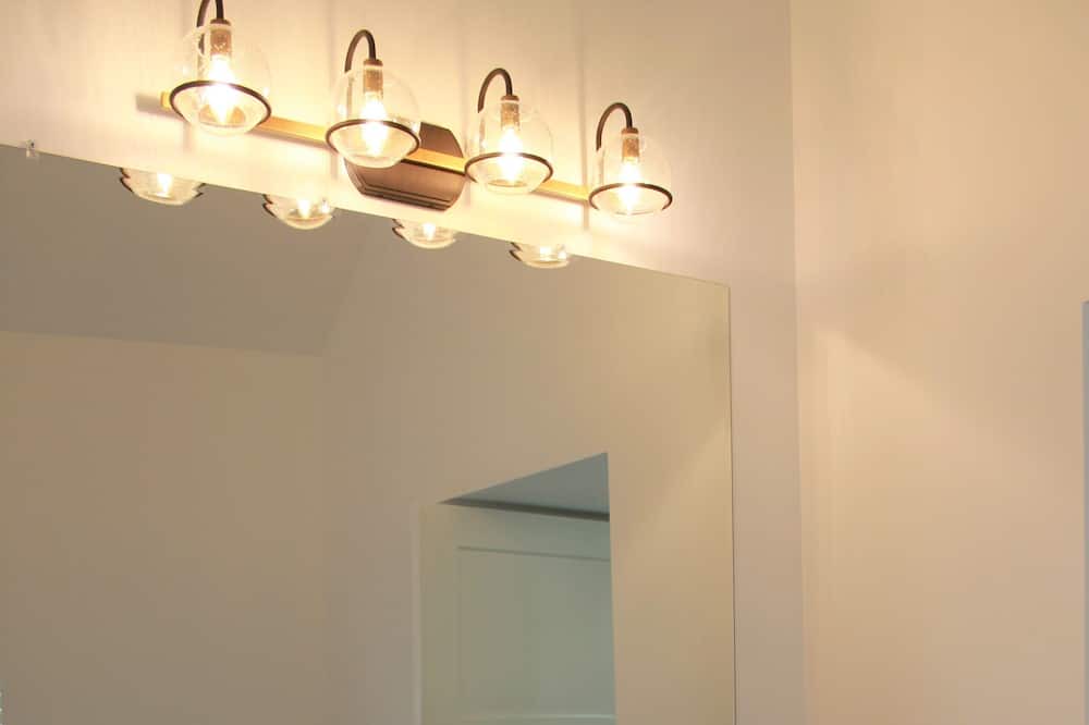 Photo of Bathroom in Earlville