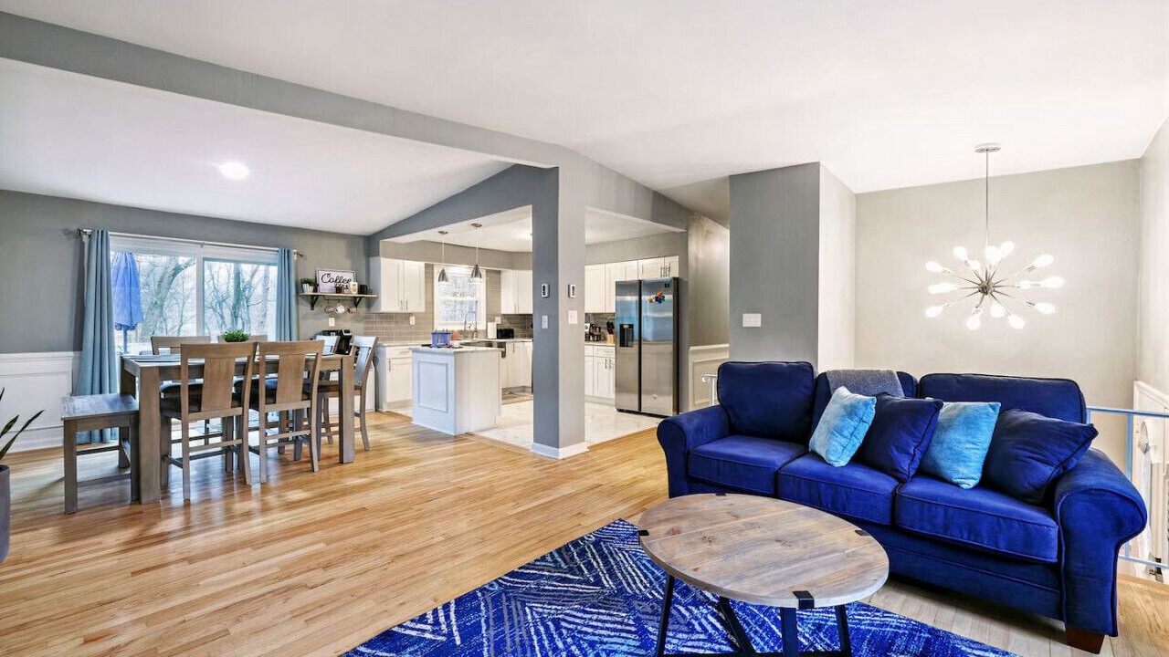 Photo of Livingroom in East Stroudsburg