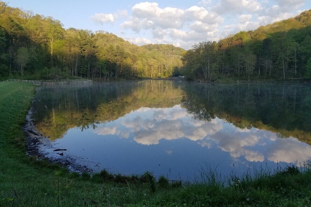 Photo of Others in Laurelville