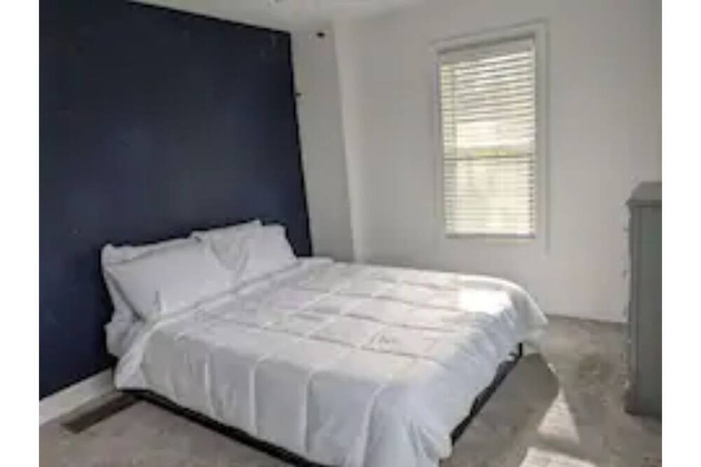 Photo of Bedroom in Mount Vernon