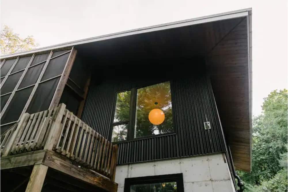 Photo of Outdoor in Hankins
