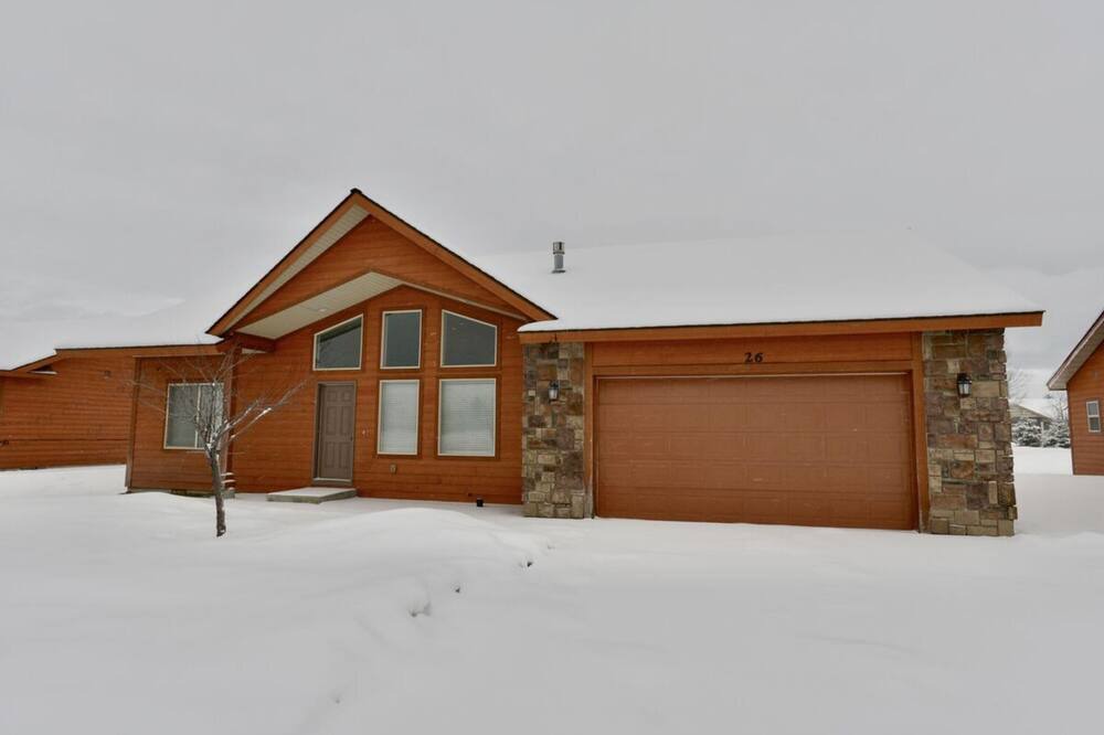 Photo of Outdoor in Donnelly