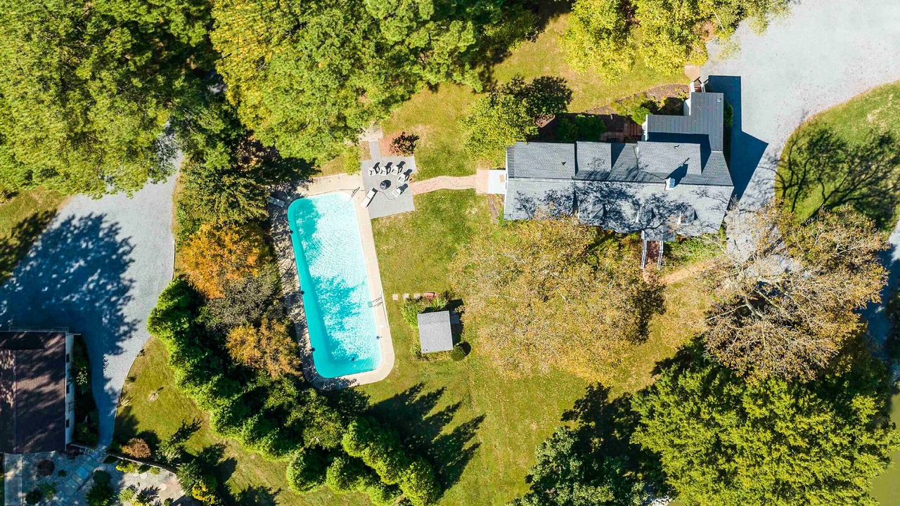 Photo of Outdoor in Easton