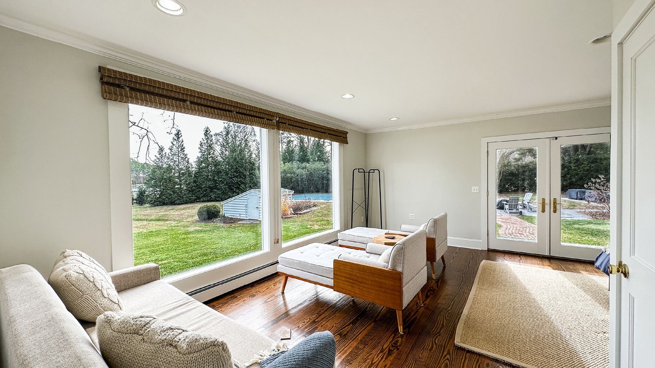 Photo of Livingroom in Easton