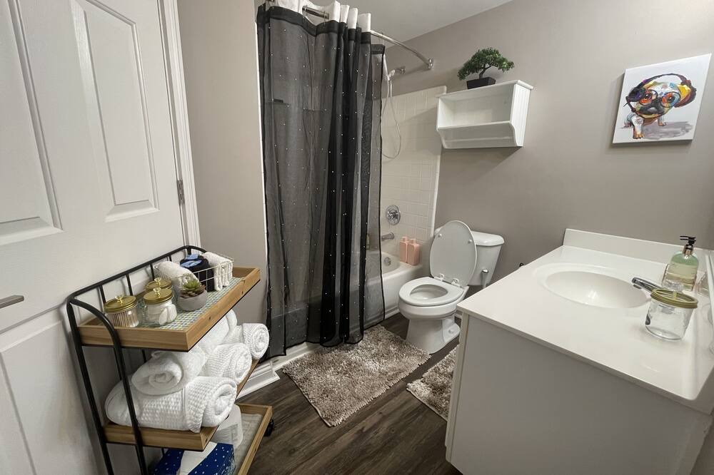 Photo of Bathroom in Prospect