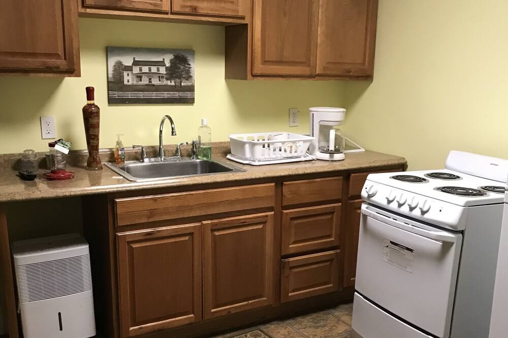 Photo of Kitchen in Lackawaxen