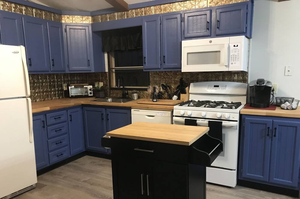 Photo of Kitchen in Lackawaxen