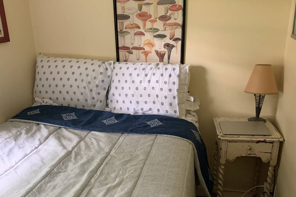 Photo of Bedroom in Smallwood