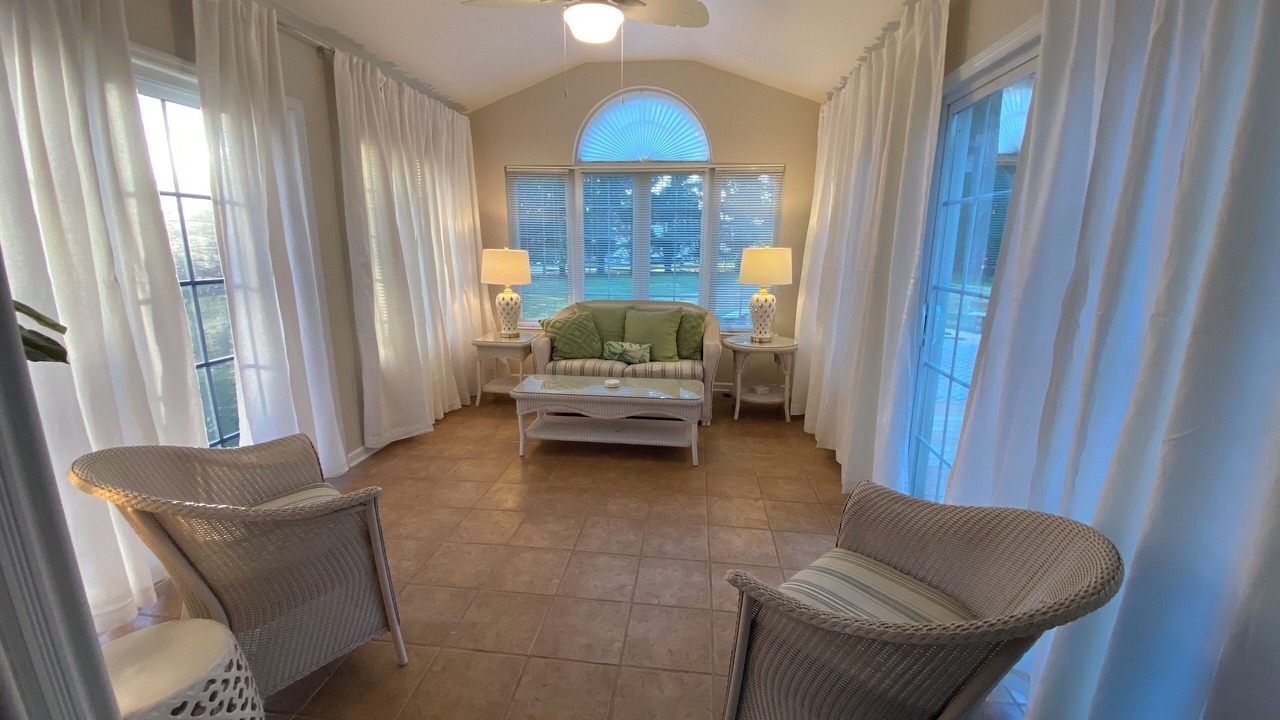 Photo of Livingroom in Middletown