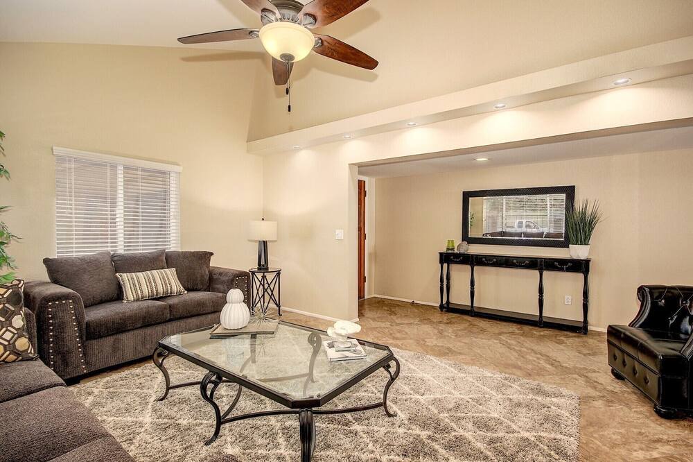 Photo of Livingroom in Rancho del Lago