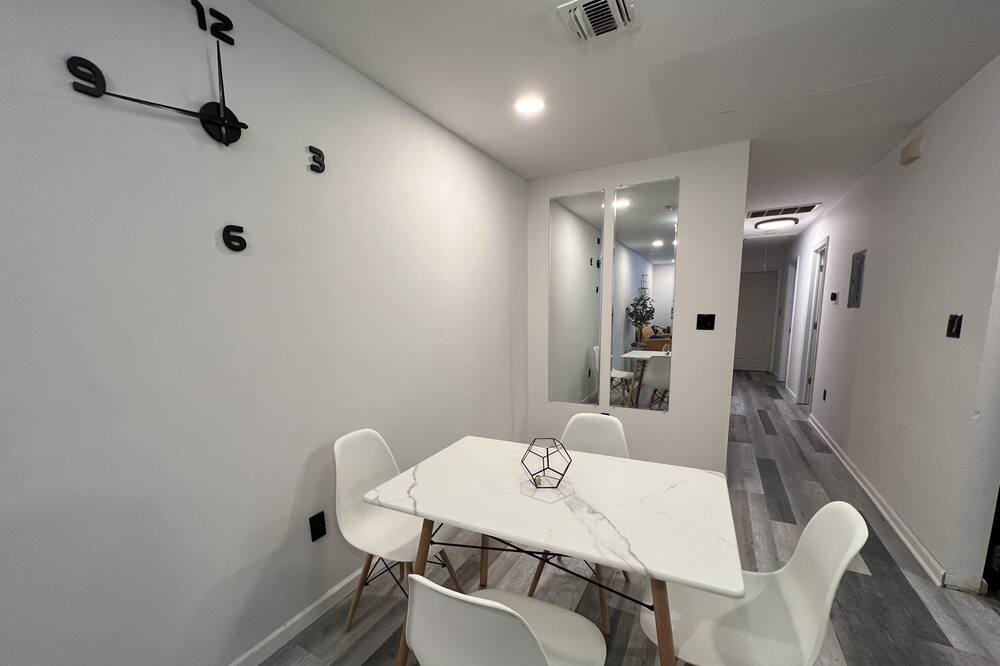 Photo of Kitchen in Weequahic
