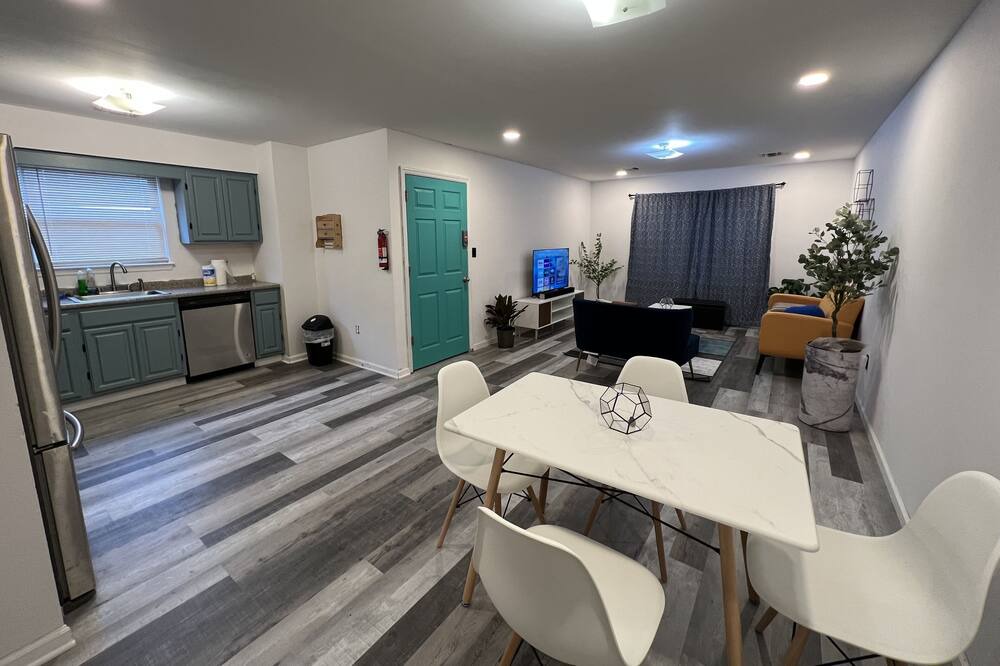 Photo of Kitchen in Weequahic