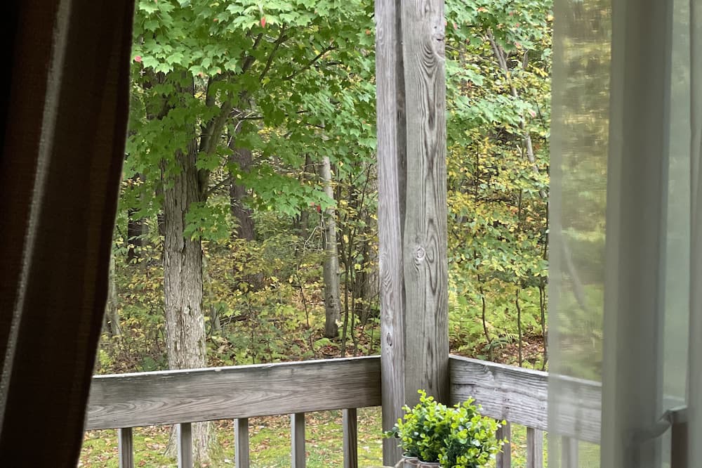 Photo of Patio Balcony in Claysburg