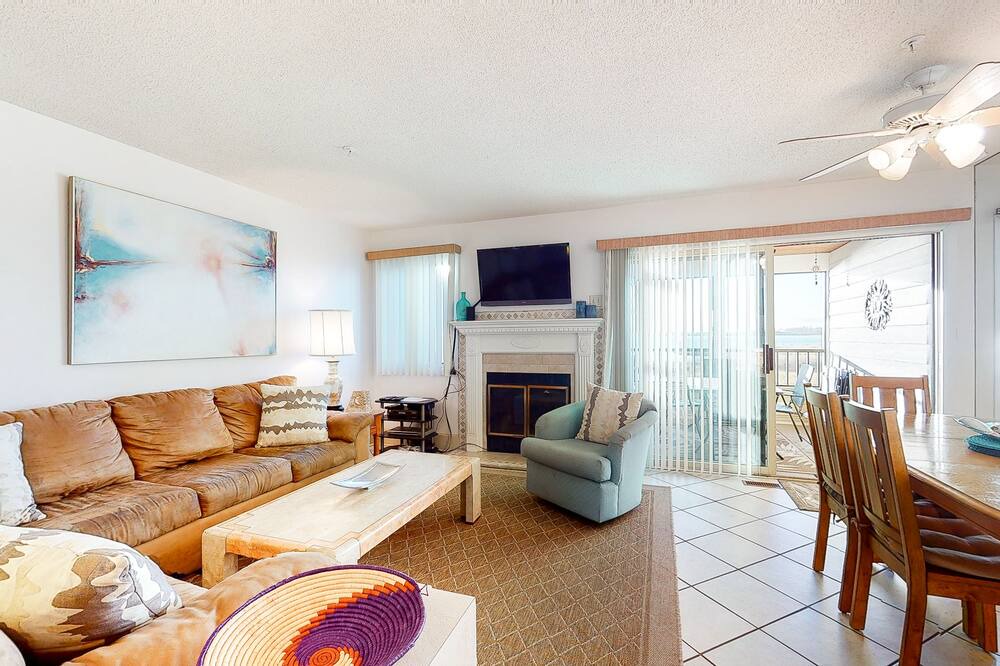 Photo of Livingroom in Fenwick Island