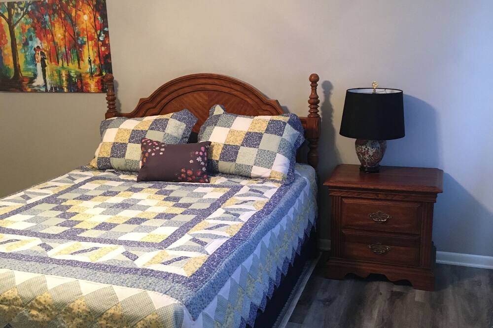 Photo of Bedroom in Bristol
