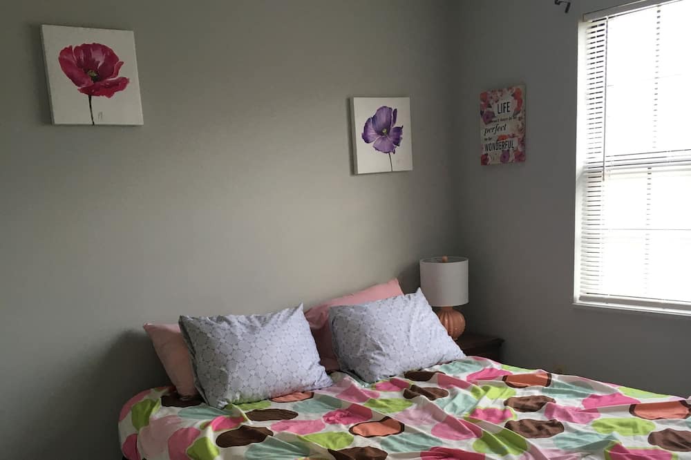 Photo of Bedroom in Bristol