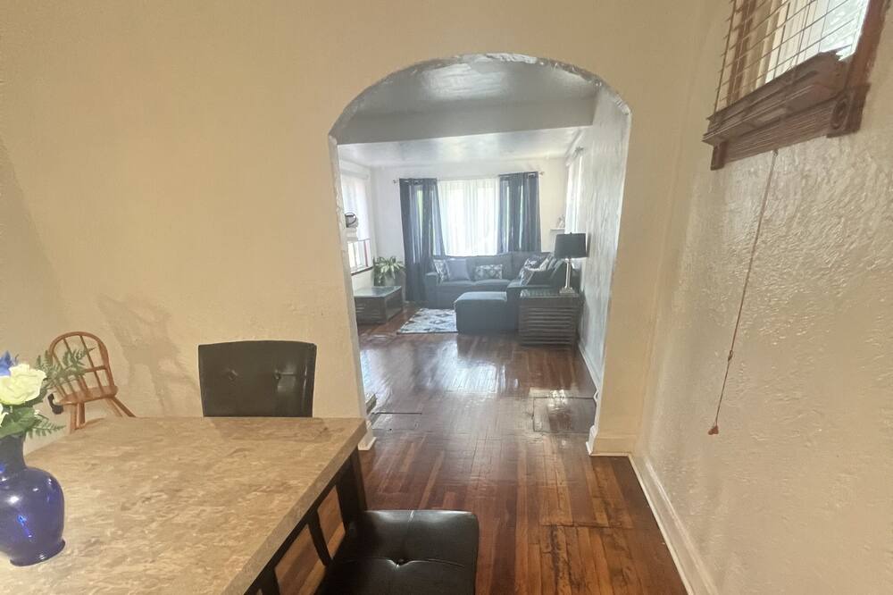Photo of Bedroom in South Hills