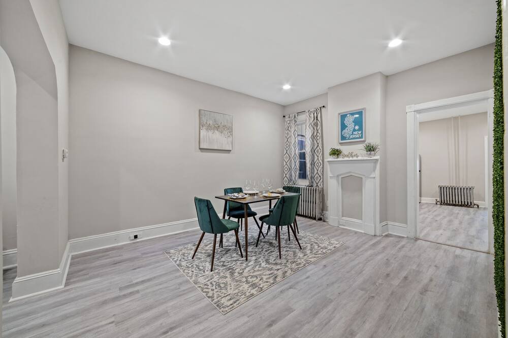 Photo of Livingroom in Trenton