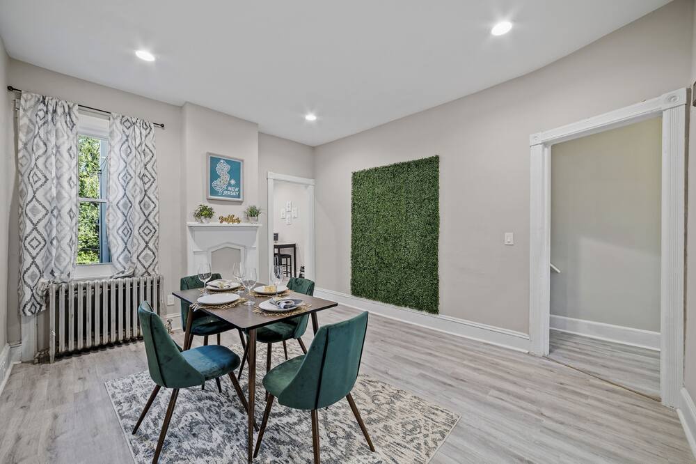 Photo of Livingroom in Trenton