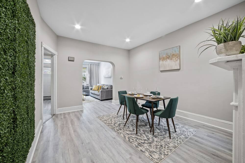 Photo of Livingroom in Trenton