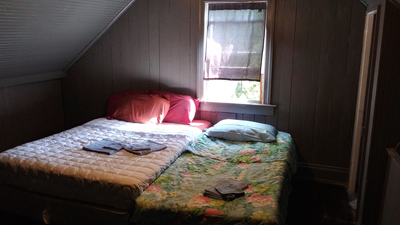 Photo of Others in Columbia-Tusculum