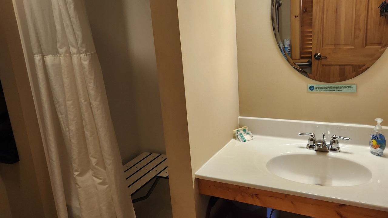 Photo of Bathroom in Clearville