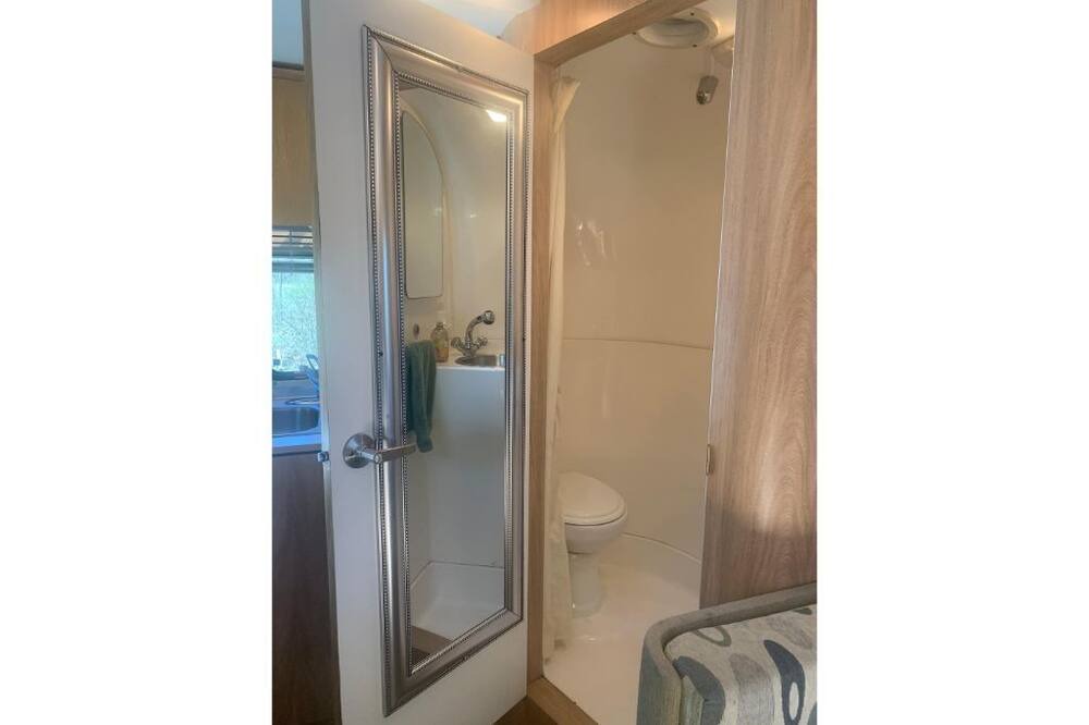 Photo of Bathroom in Ooltewah