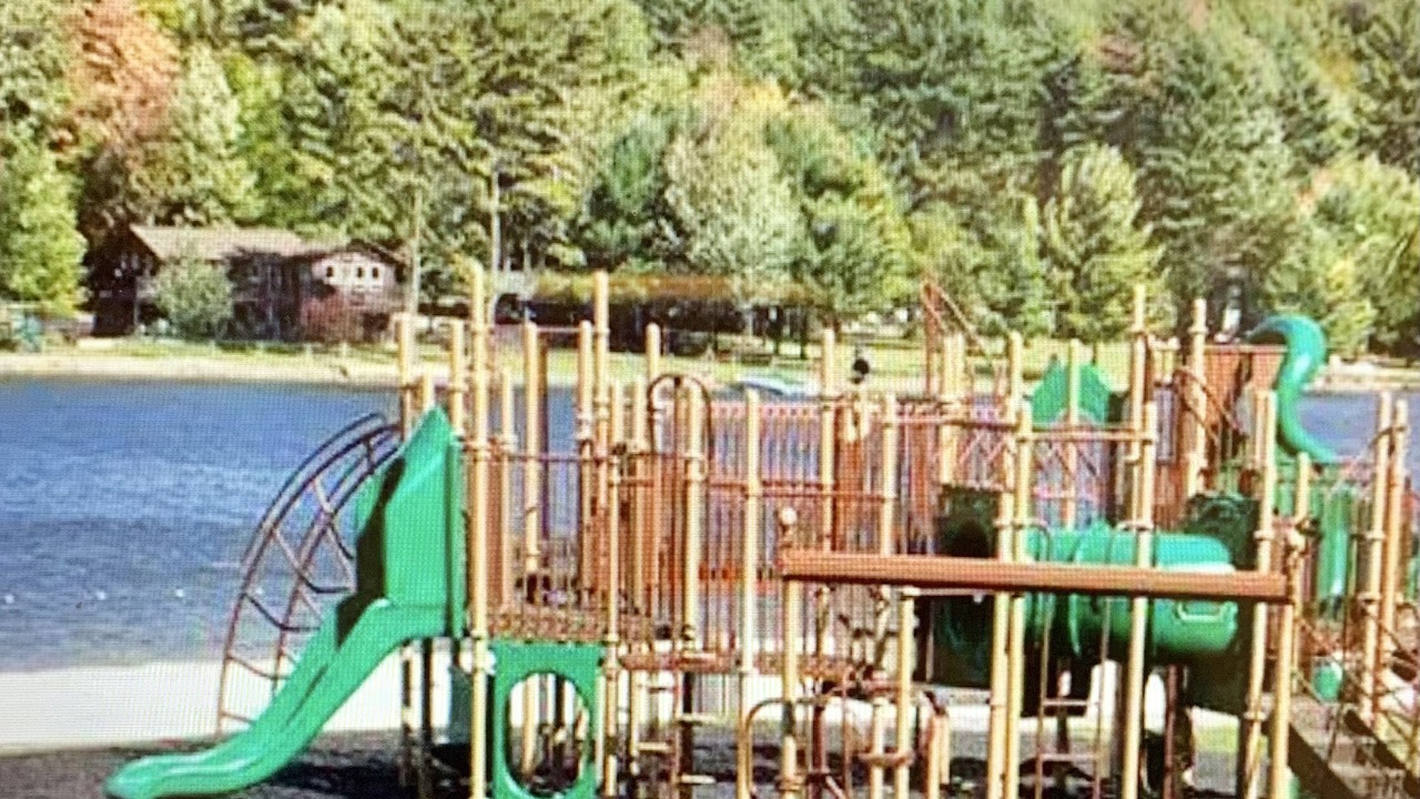 Photo of Others in Treasure Lake