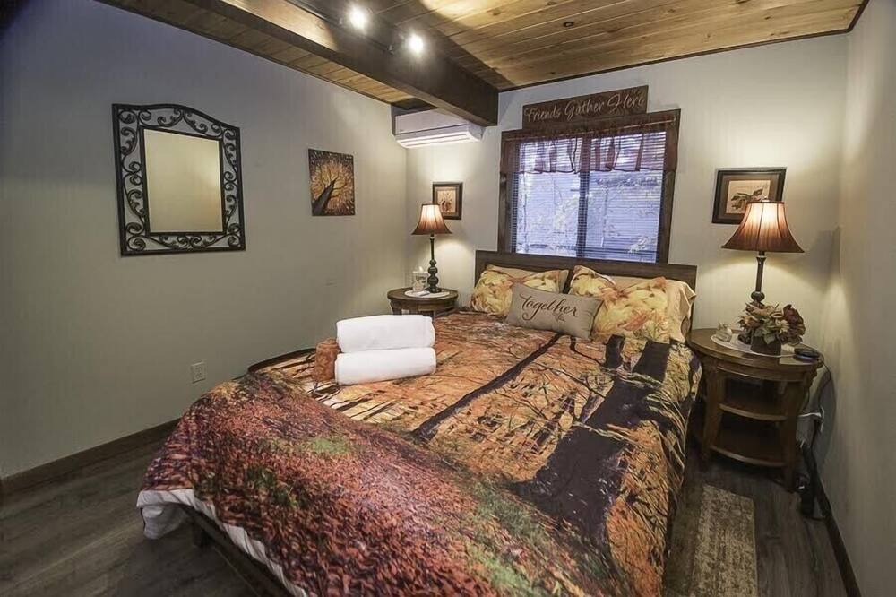 Photo of Bedroom in Lake Ariel