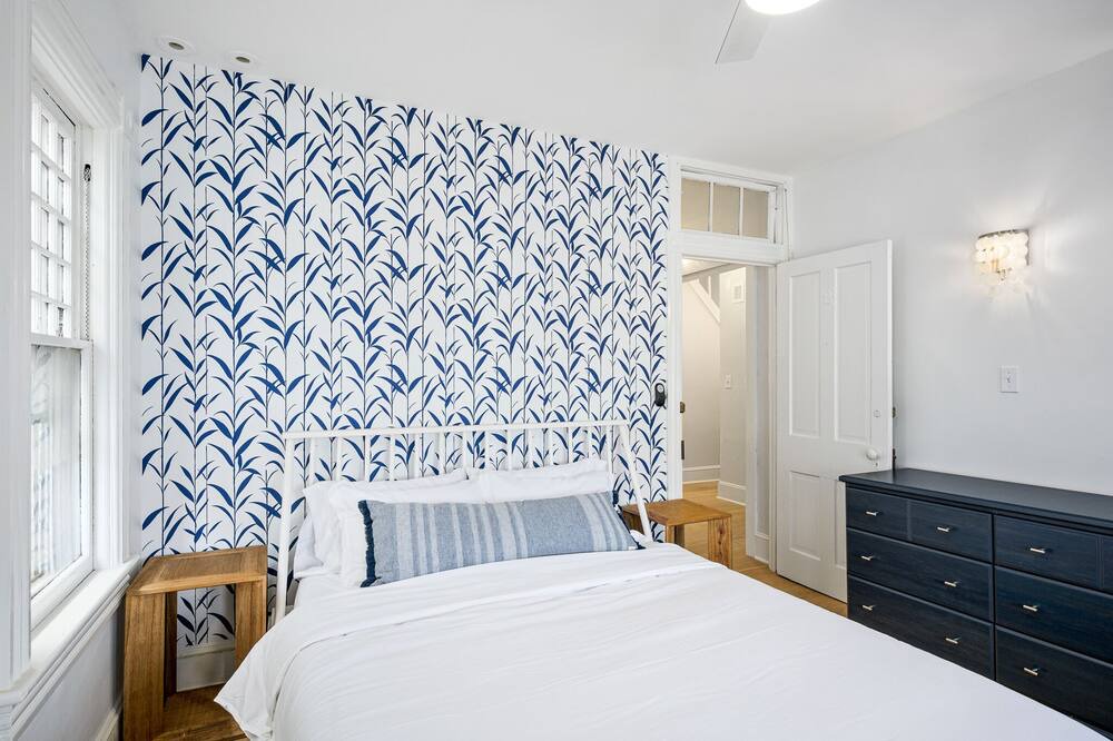 Photo of Bedroom in Ocean Grove