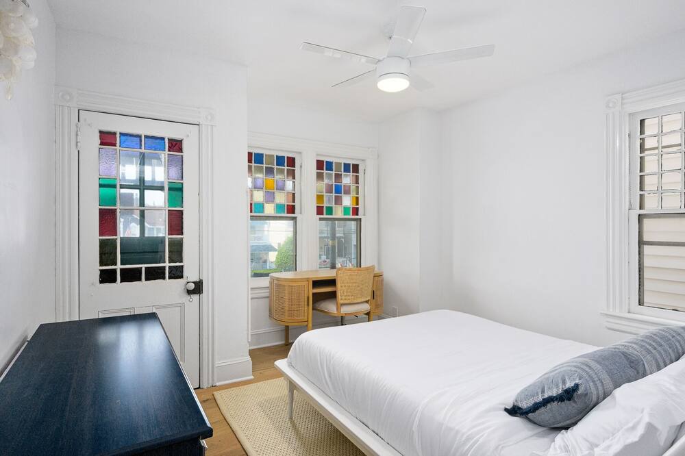 Photo of Bedroom in Ocean Grove