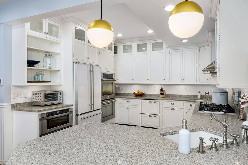 Photo of Kitchen in Ocean Grove