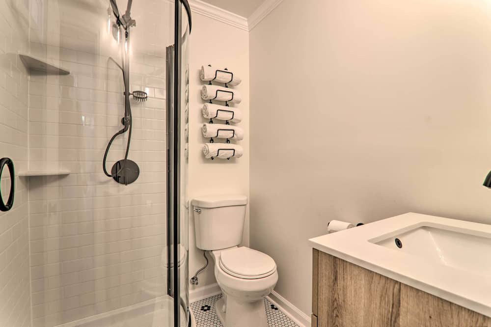 Photo of Bathroom in Lake Harmony Estates