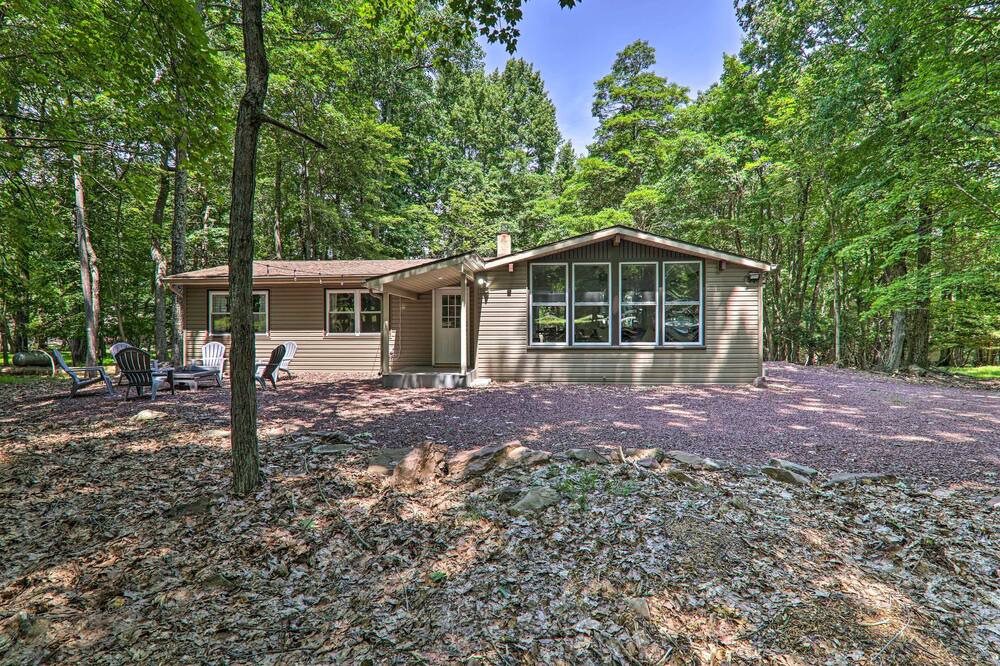 Photo of Outdoor in Lake Harmony Estates