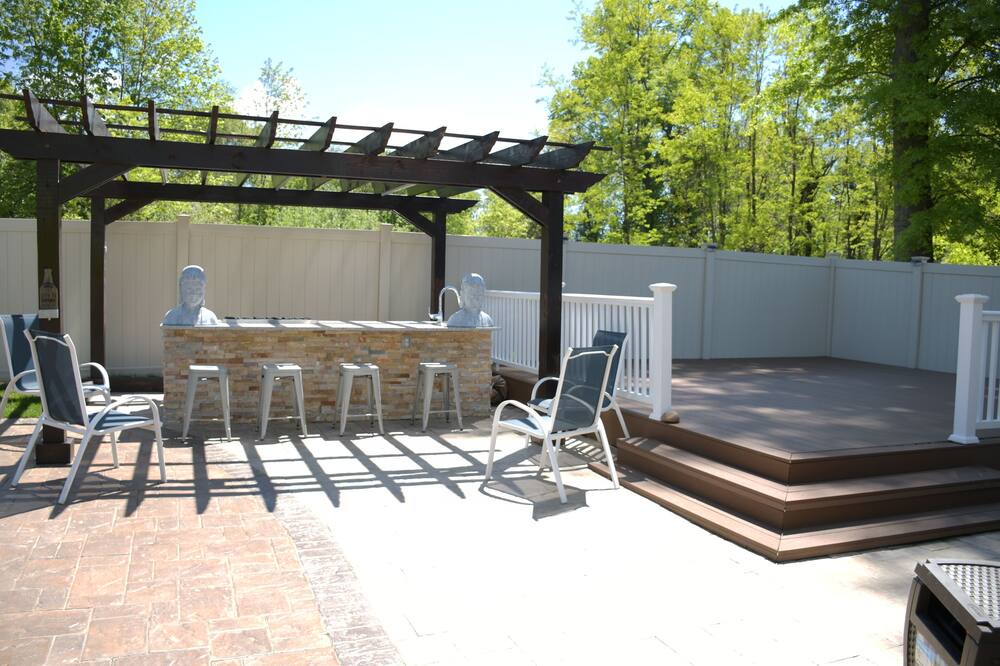 Photo of Patio Balcony in Valley Cottage