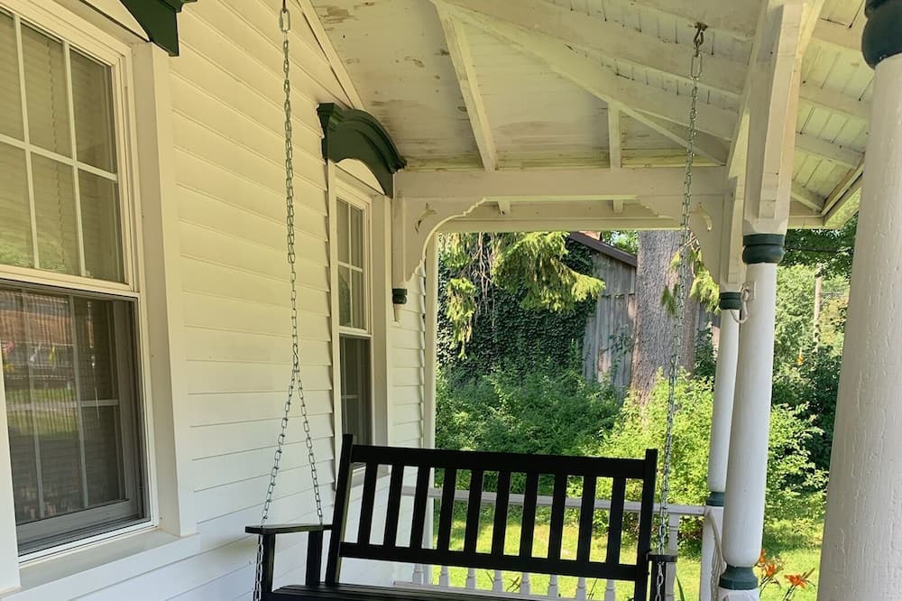 Photo of Outdoor in Benton