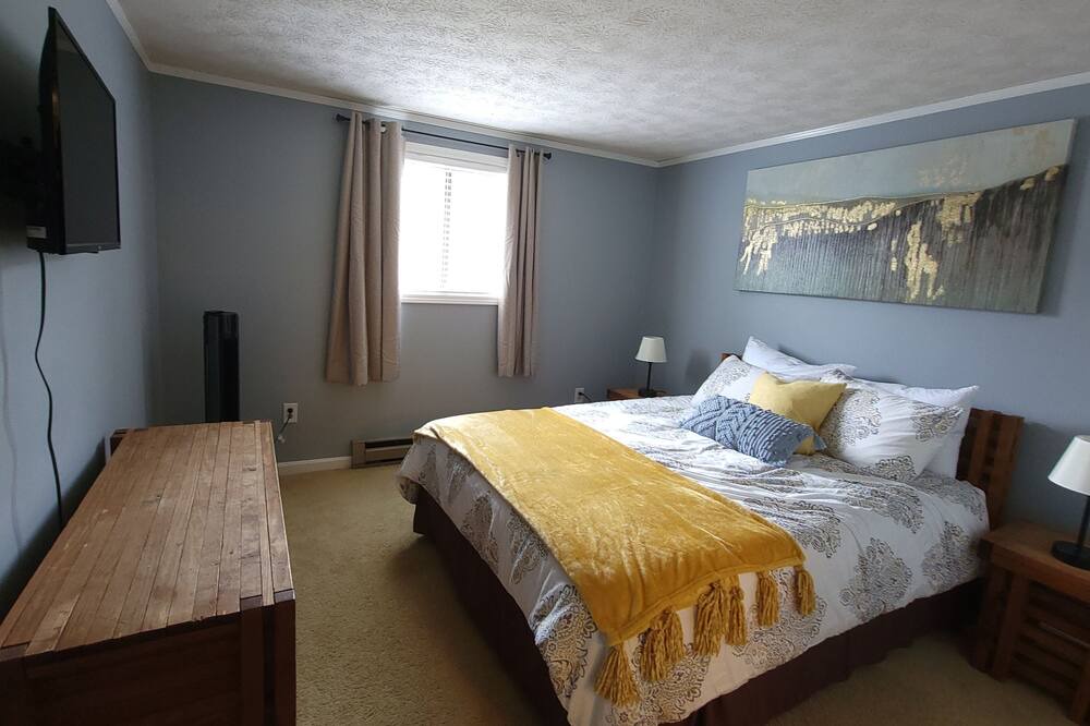 Photo of Bedroom in Claysburg