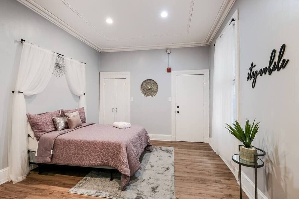 Photo of Bedroom in Spring Garden
