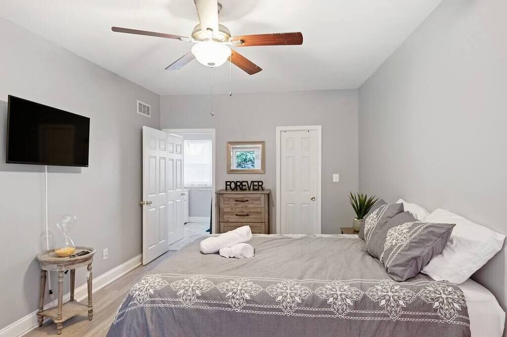 Photo of Bedroom in Northern Liberties