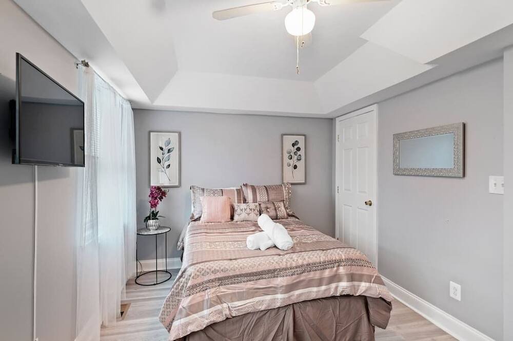 Photo of Bedroom in Northern Liberties