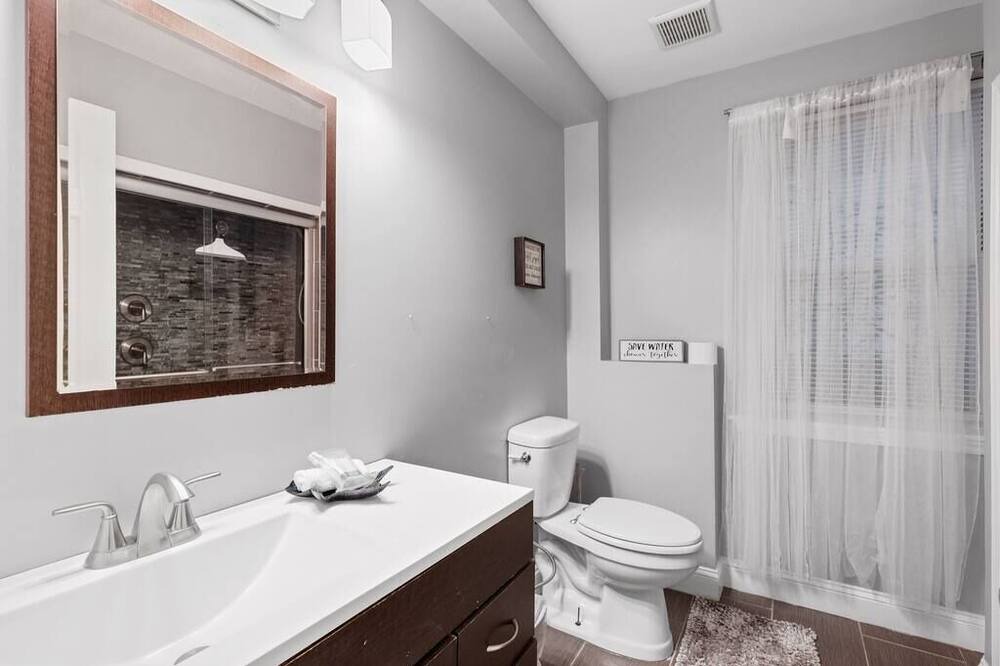 Photo of Bathroom in Northern Liberties