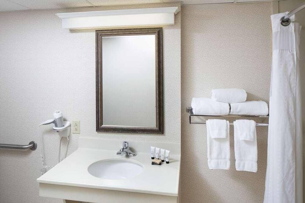 Photo of Bathroom in Harrisburg - Hershey